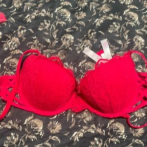 Red lace bra